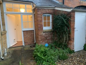 Photo 15- click for photo gallery